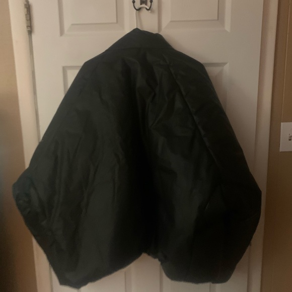 Yeezy Jacket - Picture 4 of 5